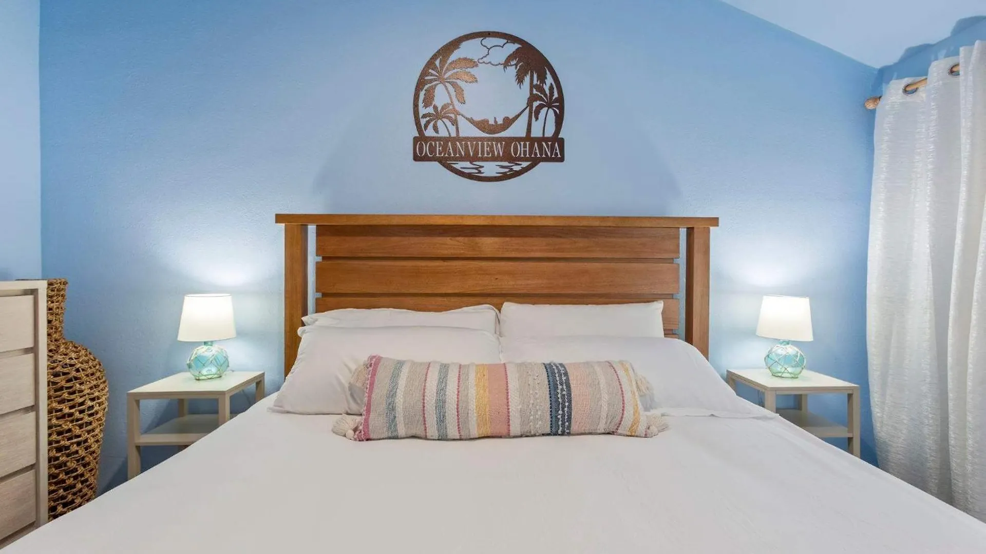 Bright Kihei Condo Across From Beach Pool Ac Sleeps 4 Amerikai Egyesült Államok