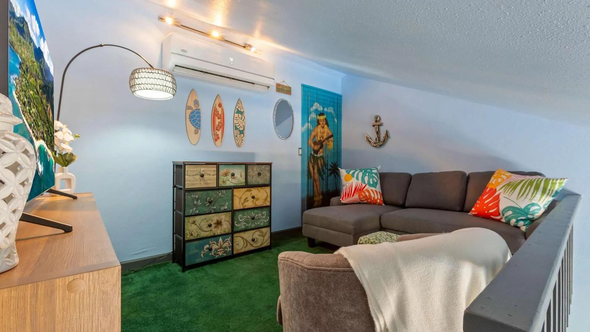 Bright Kihei Condo Across From Beach Pool Ac Sleeps 4 0*,  Amerikai Egyesült Államok